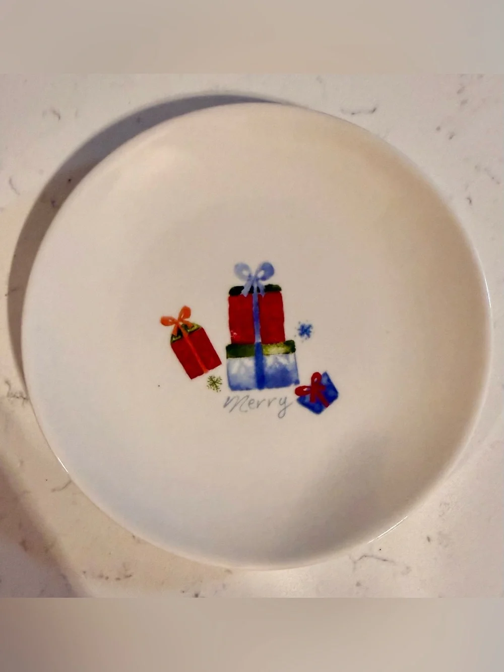 Pier 1 earthenware plate