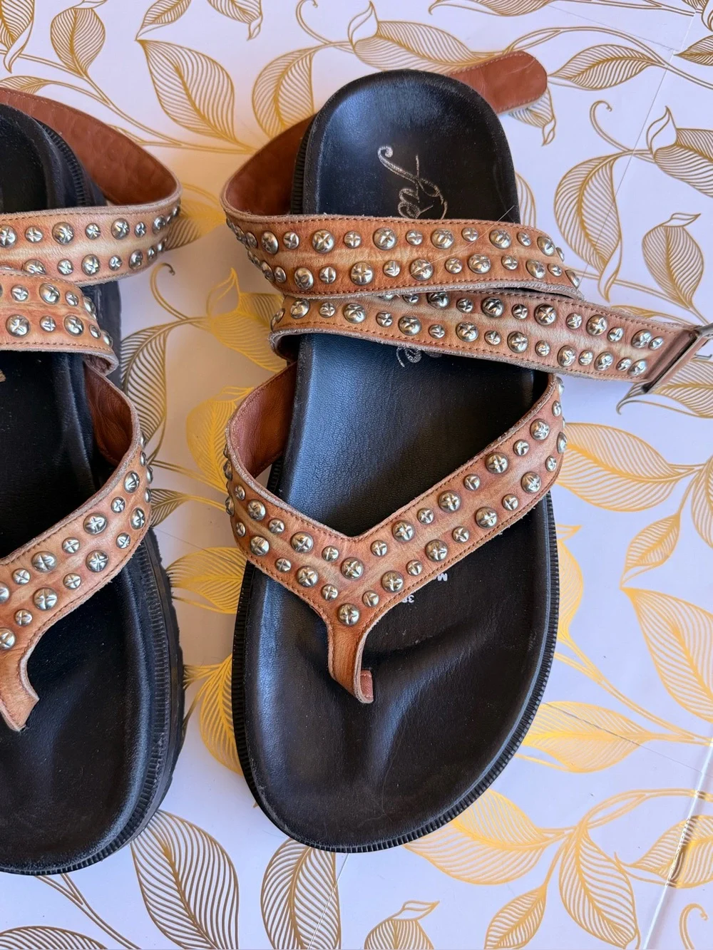 Free People Izzy Studded Tan Leather Platform Sandals size 7.5