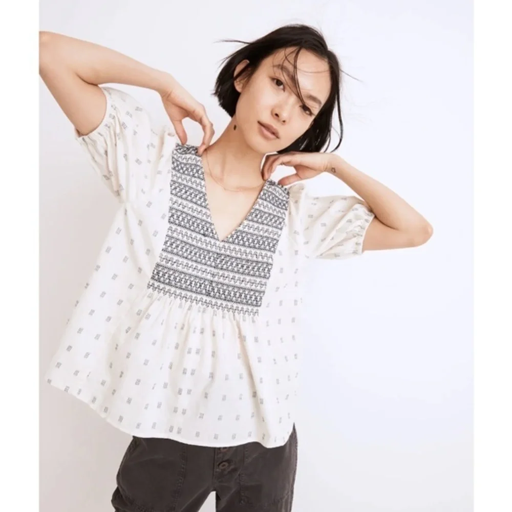 Madewell Summer 2022 Embroidered-Yoke Top in Clipdot Ikat Swiss Dot Size XS