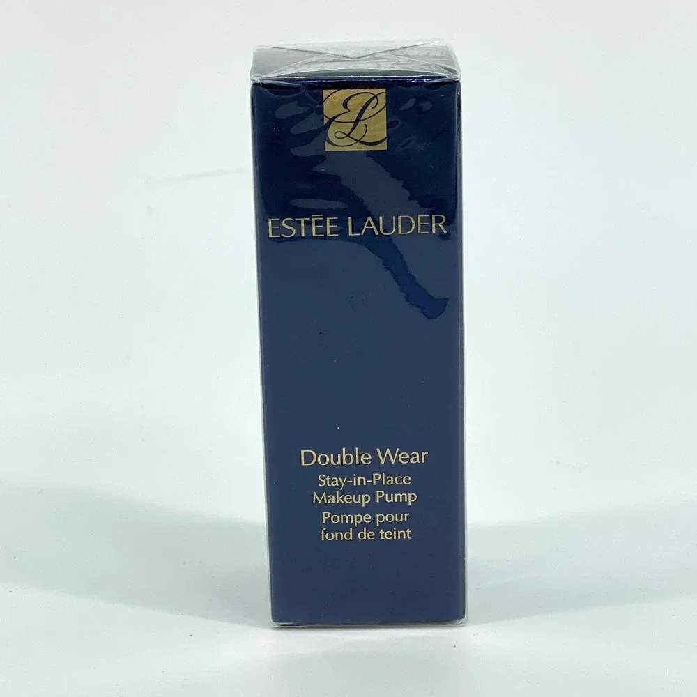 Estée Lauder lot 12