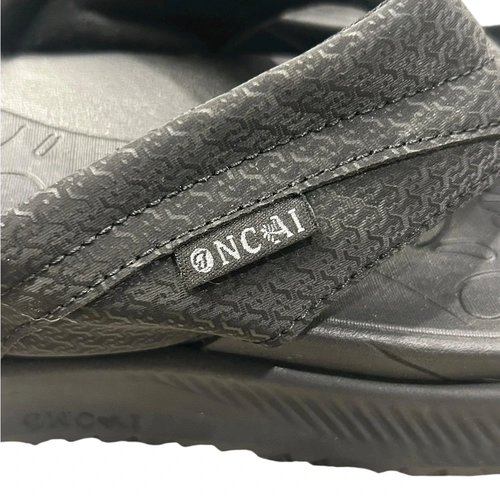Oncai comfortable black