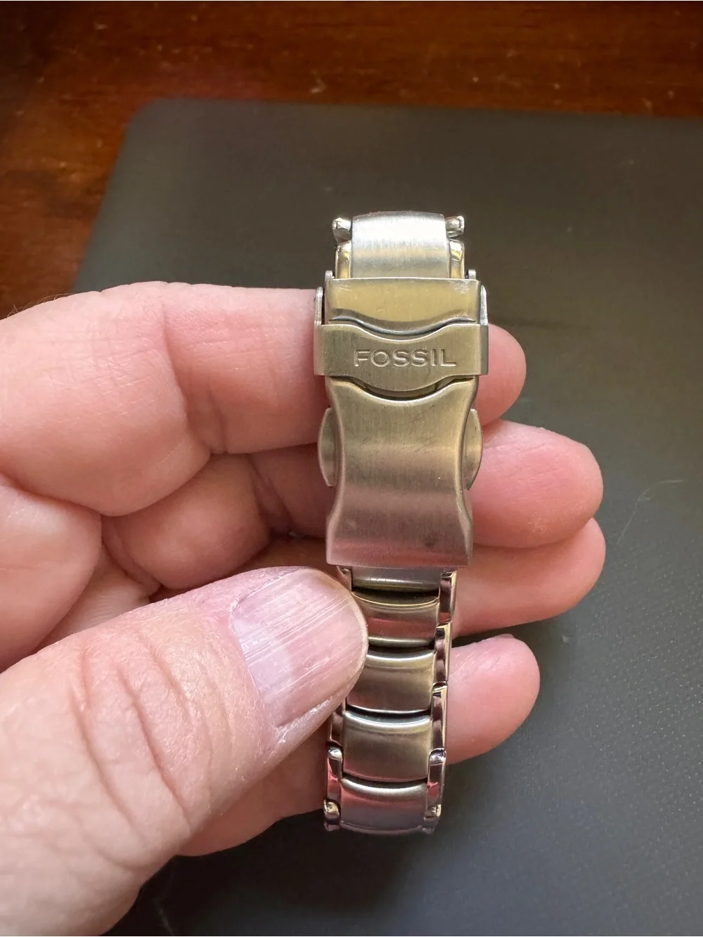 Fossil stainless steel