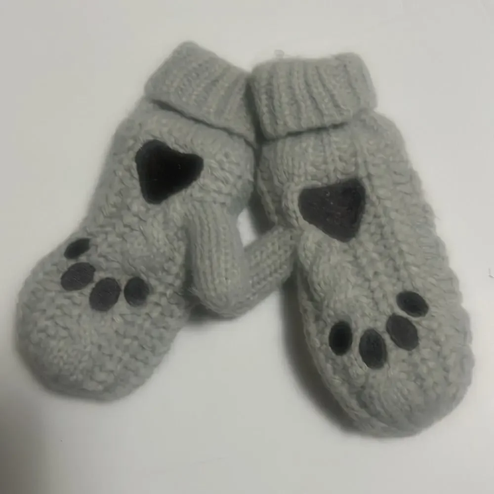 NO BRAND kids paw
