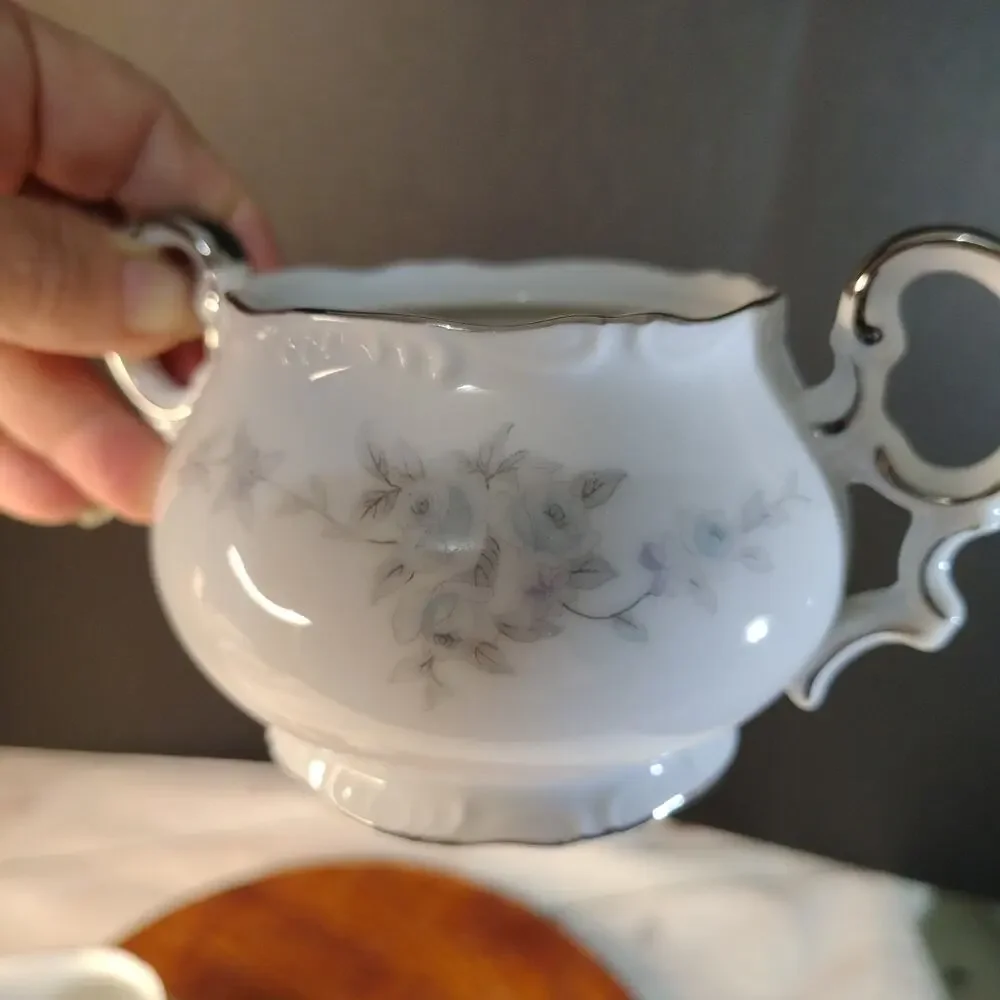 MIKASA Barbizon Pattern Sugar Bowl Dish w/ Lid & Creamer Blue Flowers Silver Rim
