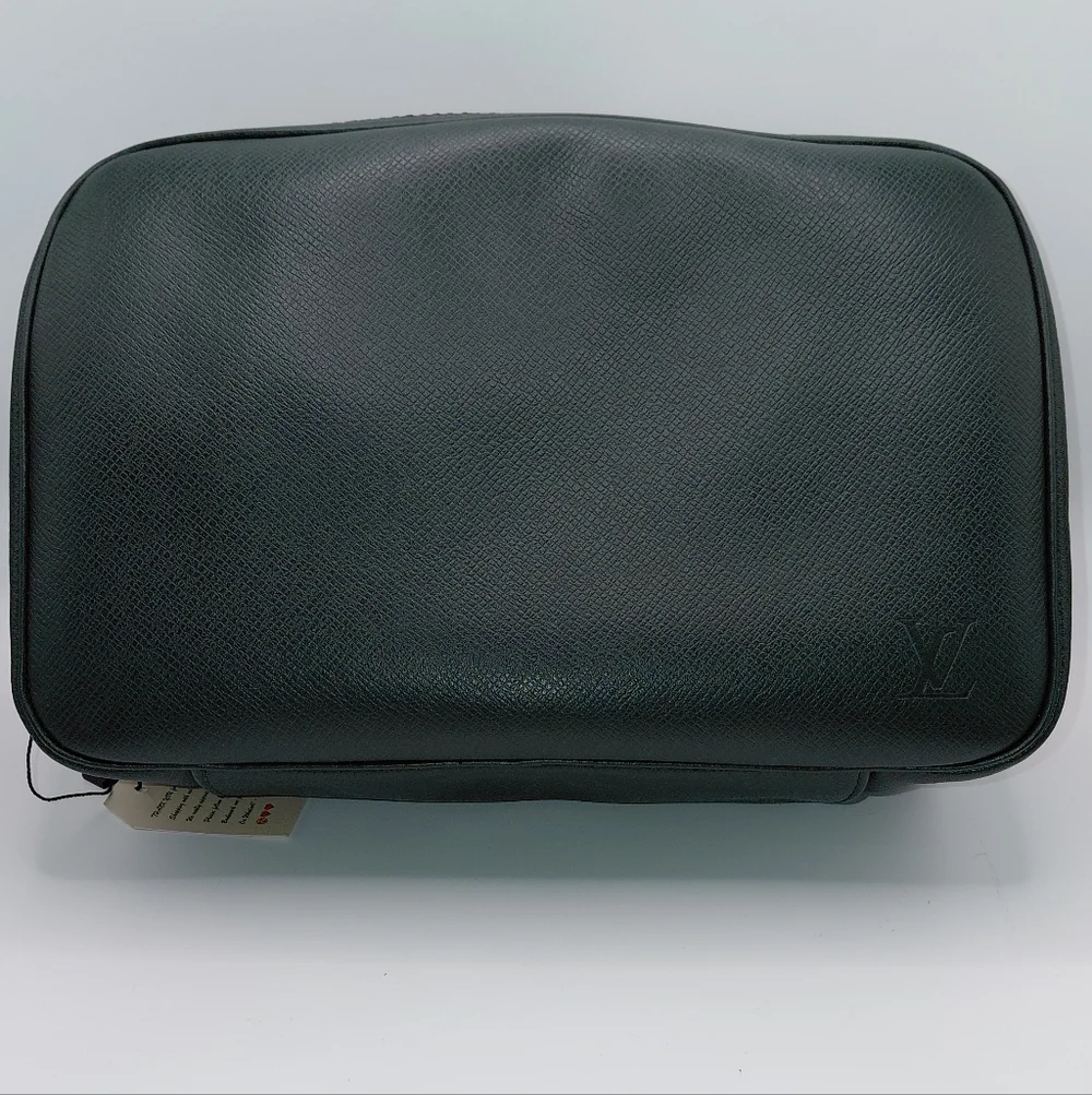 Louis Vuitton Dark Green Taiga Leather GM Trousse Toilette Pouch Bag Clutch Vtg
