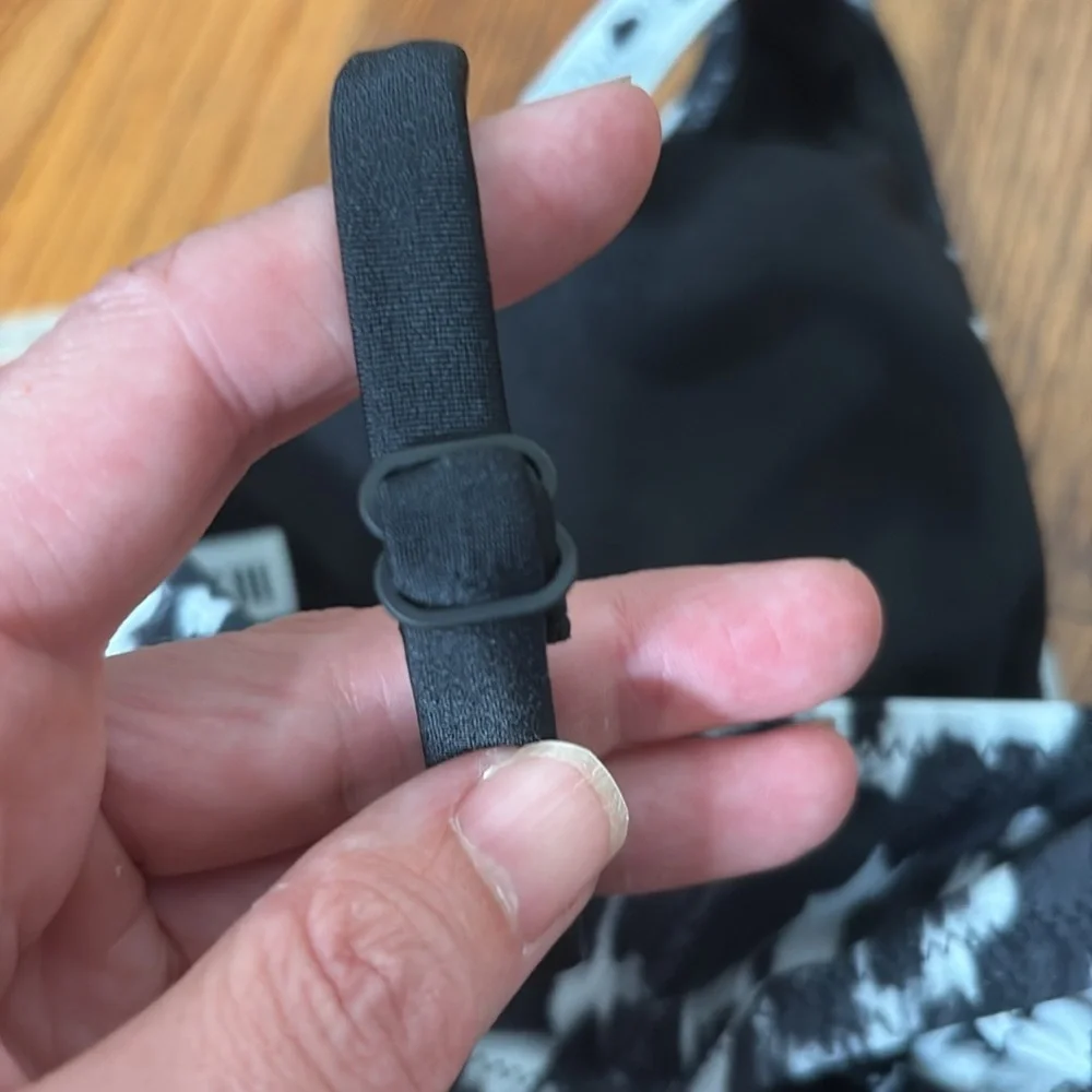 adjustable straps