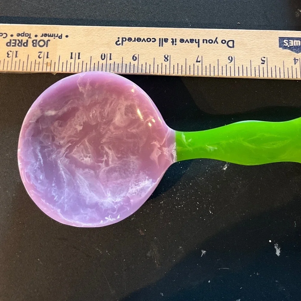 N/A handcrafted resin