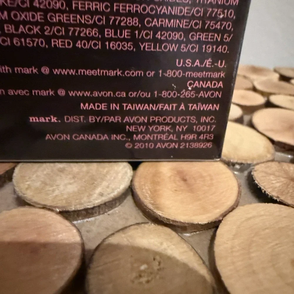 Avon shadows wearing