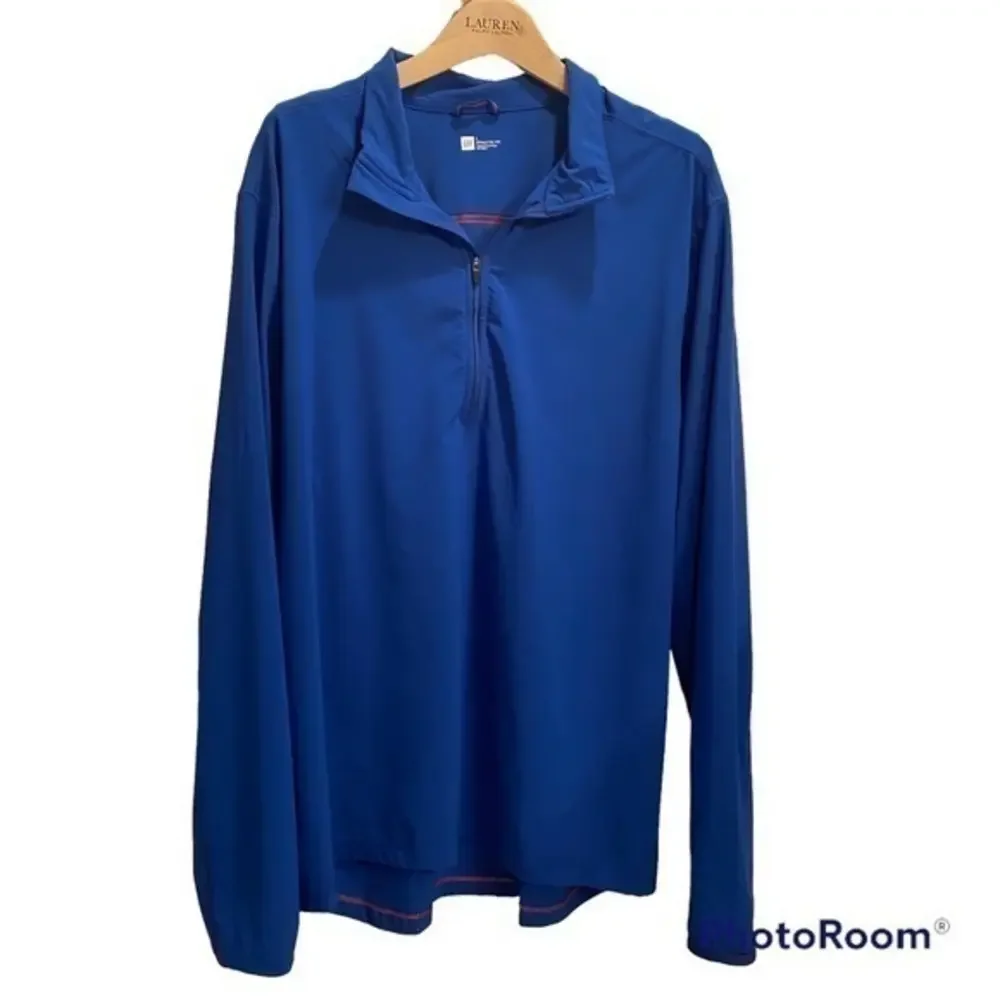 🌺 3/$25 🌺 GAP — Kentucky Blue // Athletic‎ Fit Lightweight Pullover