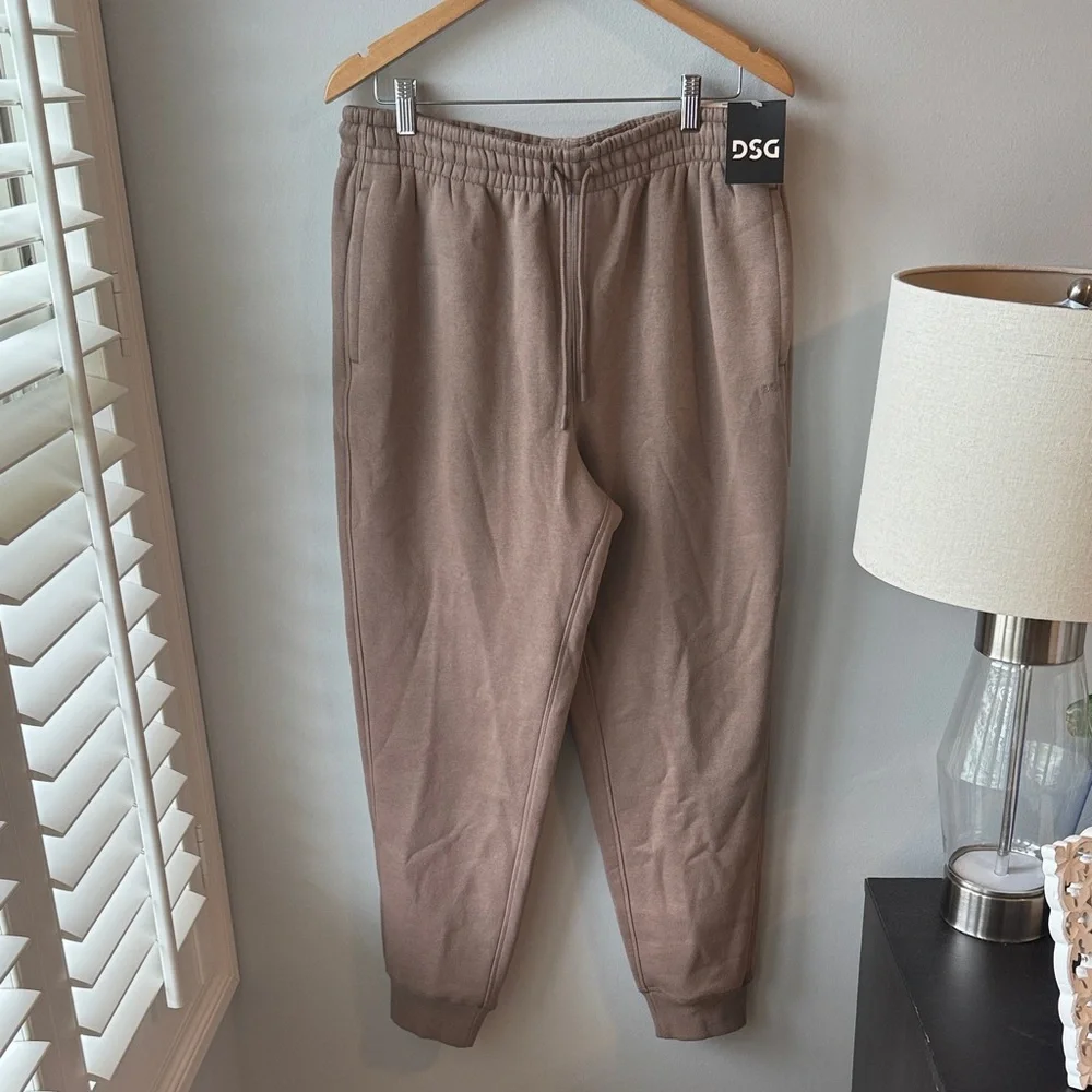 NWT DSG‎ Brown Classic Fleece Men’s Joggers