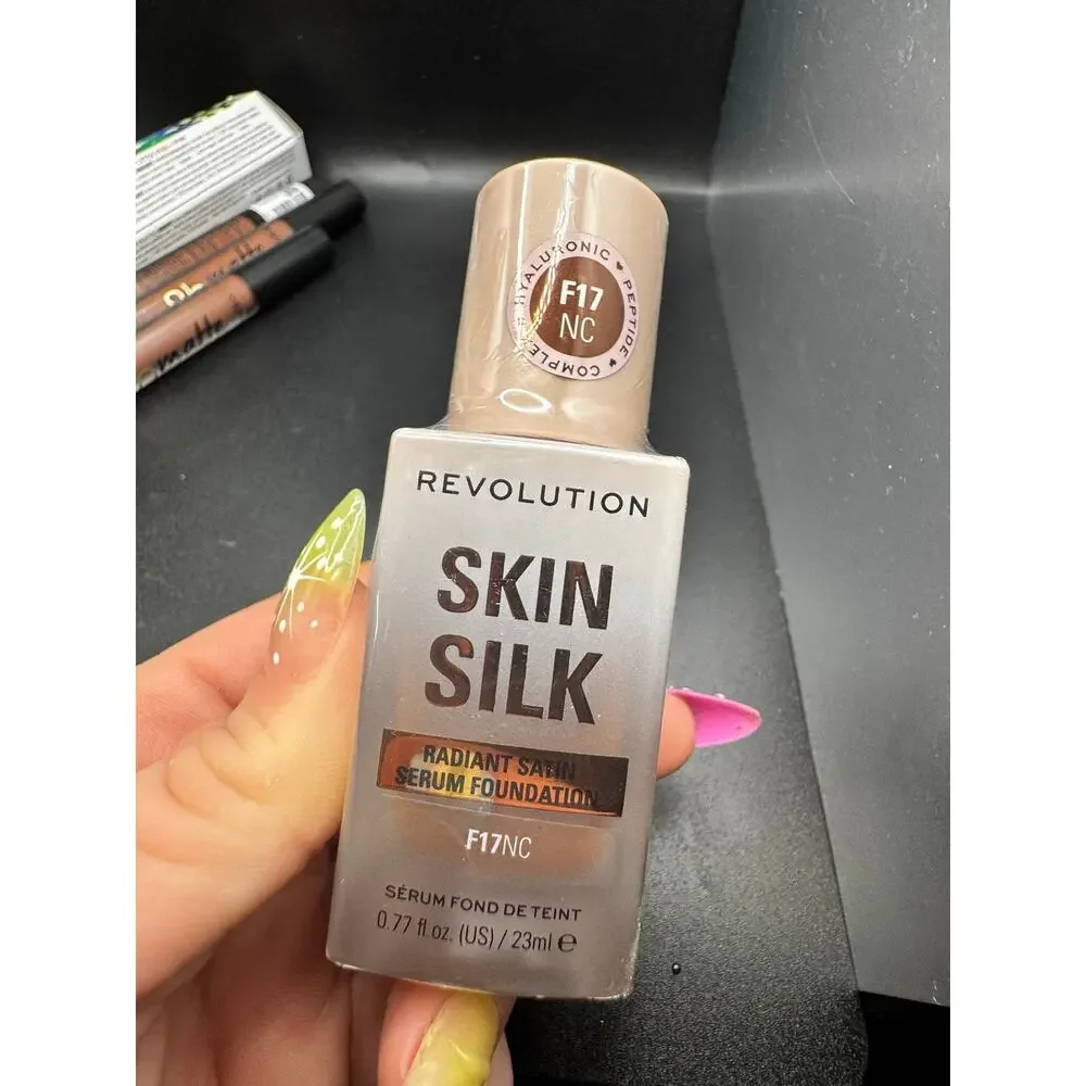 Revolution nwt skin