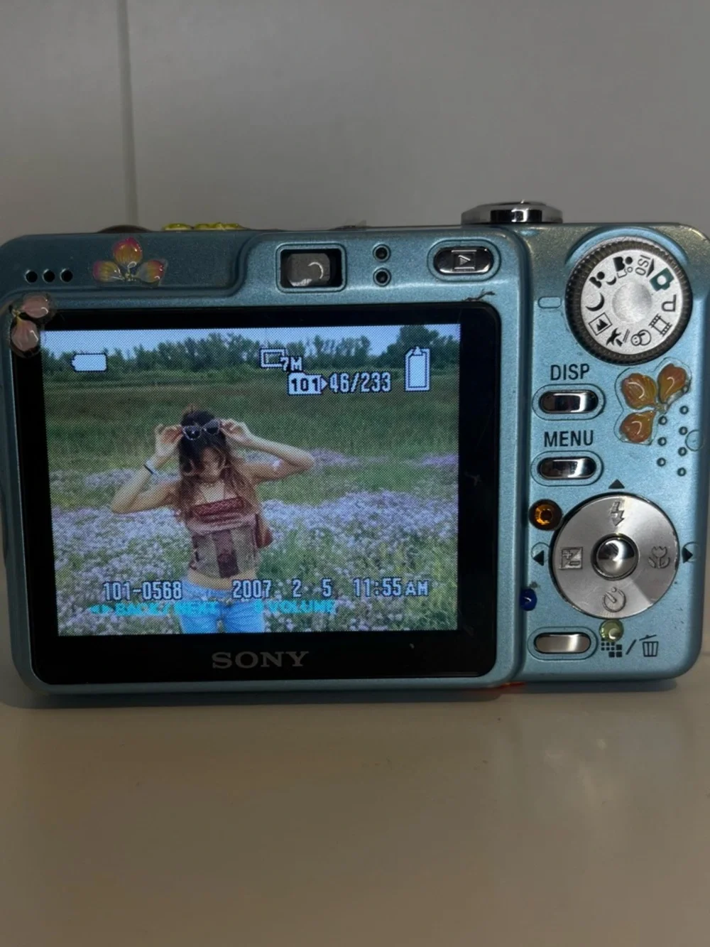 Sony compact point