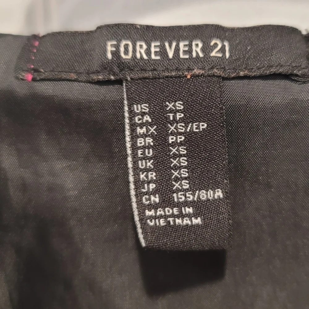 Forever 21 price offers kangaroo