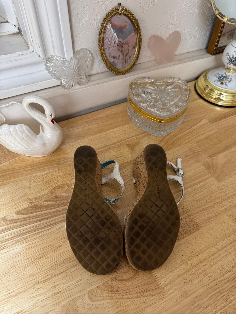 Gianni Bini #whiteheels upper