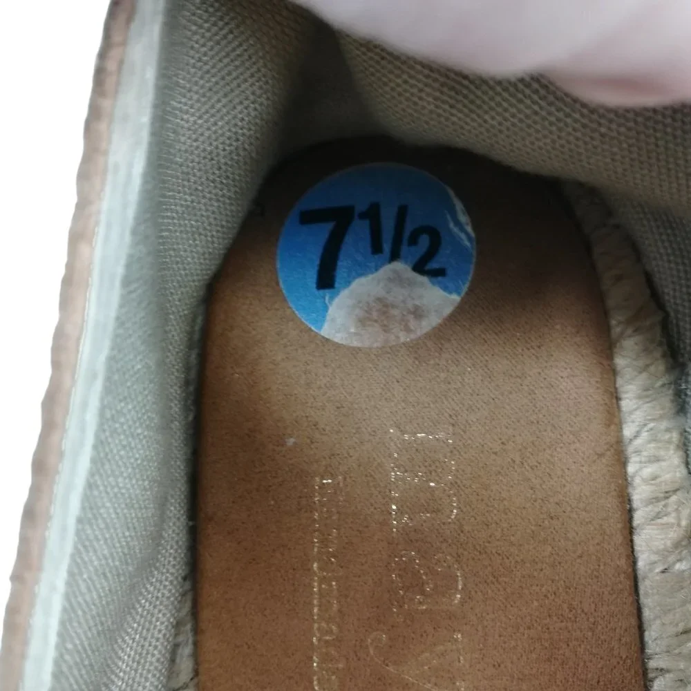 Maypol Suede Flat Espadrilles Shoes Slip On Size 39 US 8.5 Made in Spain Anthro
