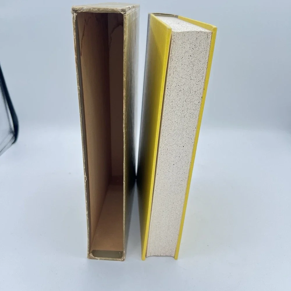 The Man In The Iron Mask‎ by Alexandre Dumas , Heritage Club 1964 - Hardcover
