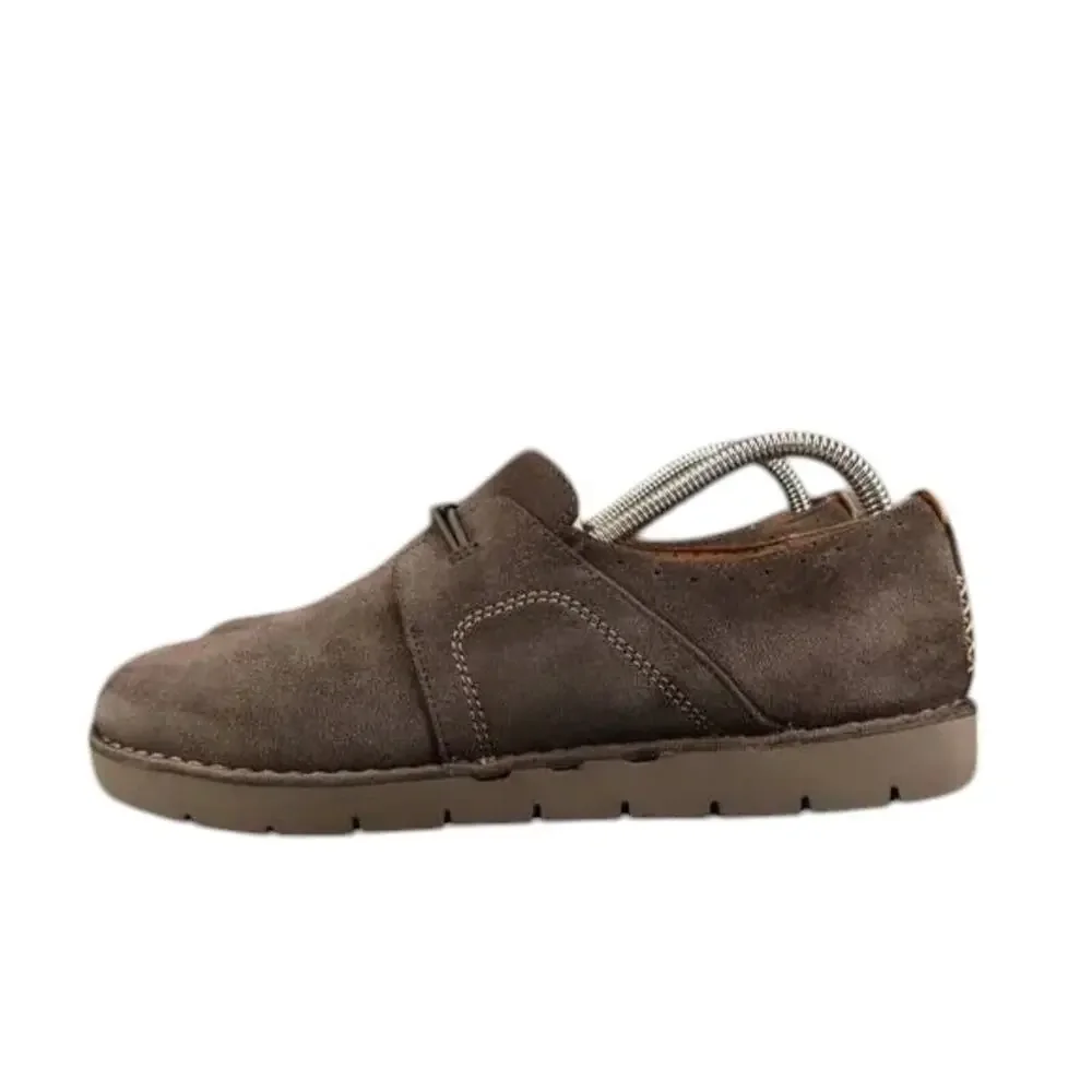 Clarks used shoes