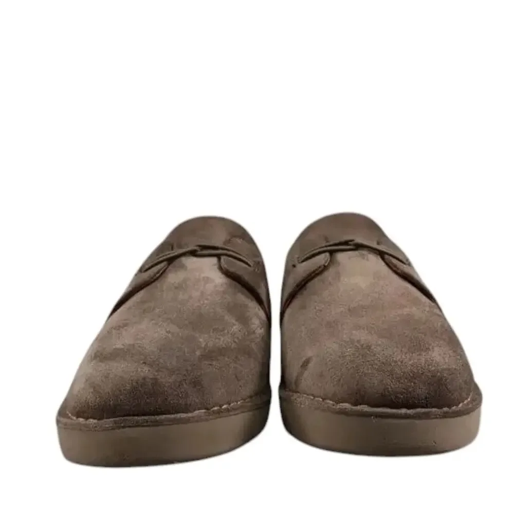 Clarks used shoes