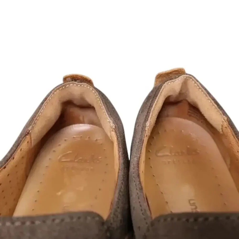 Clarks used shoes