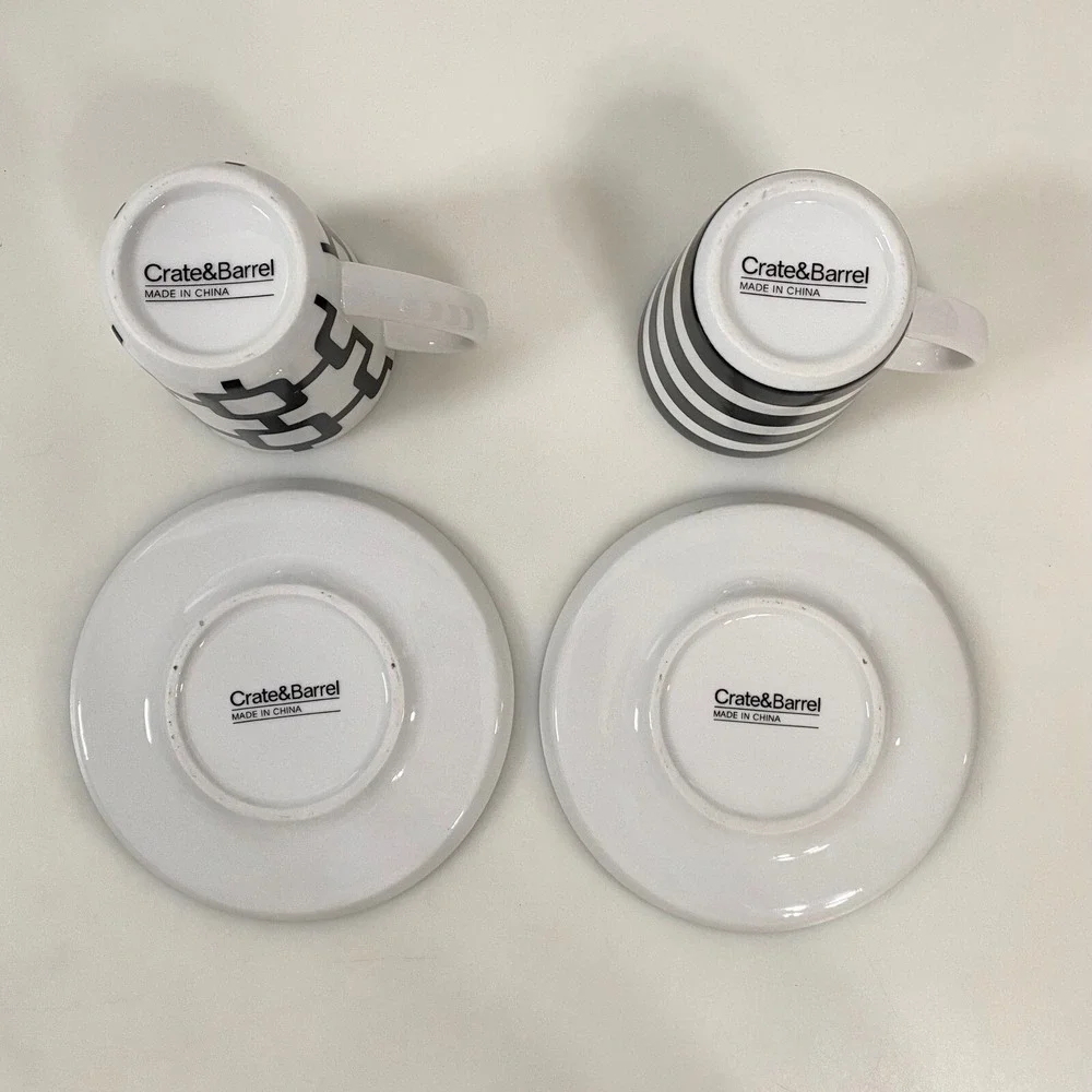 Crate&Barrel •set includes