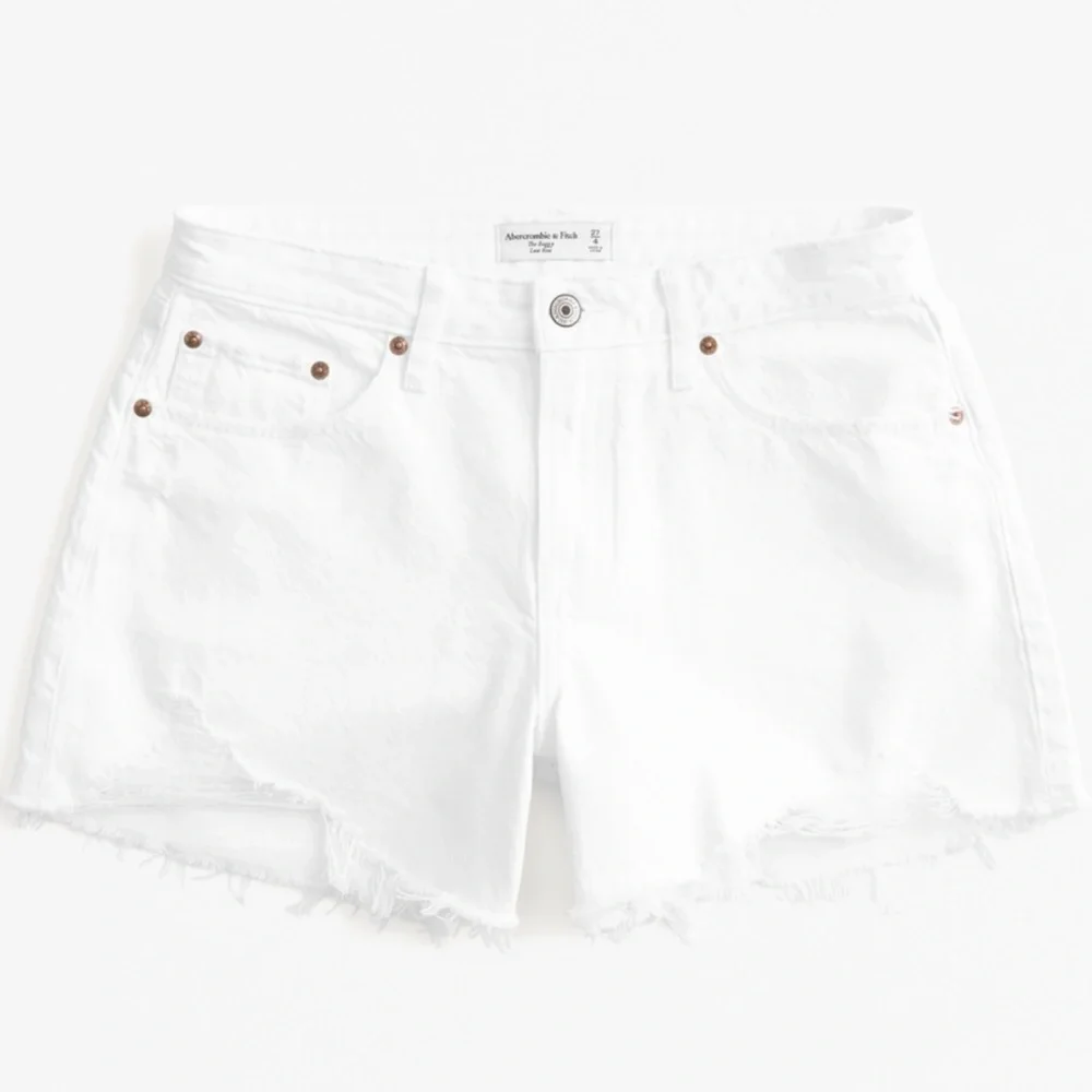 Abercrombie & Fitch new tags