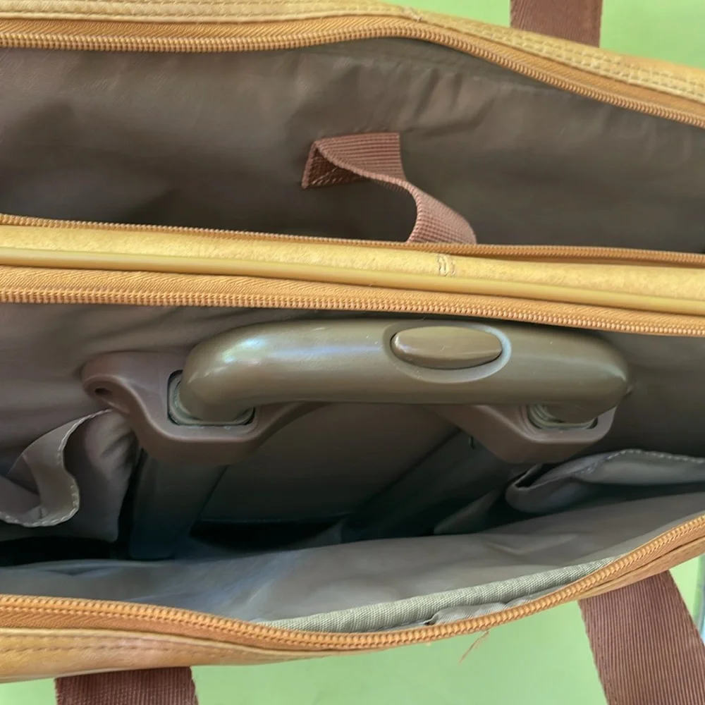 Vintage camel color Solo large leather convertible laptop bag
