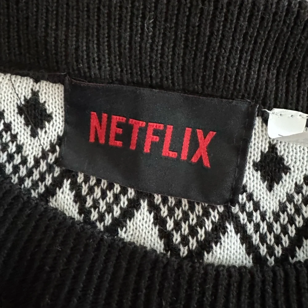 Netflix crown ugly