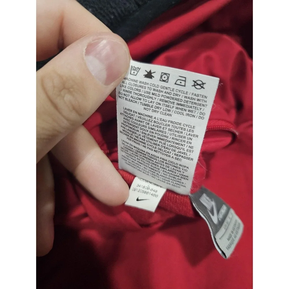 Nike tag size