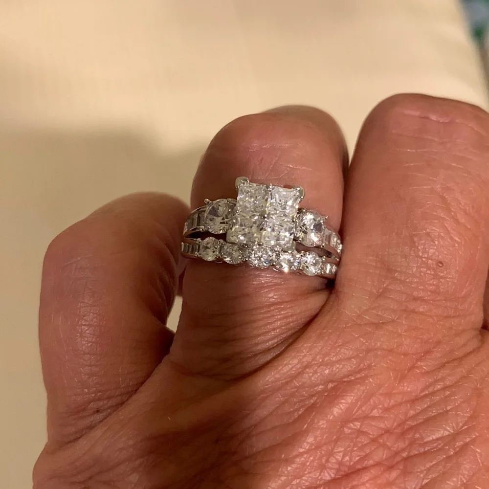 New .Sterling Silver 925‎ CZ ring .