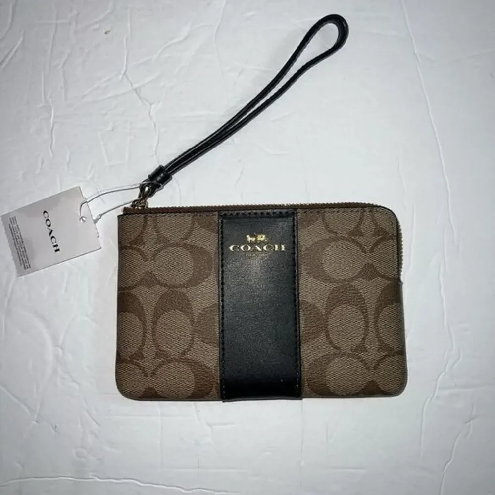 Coach Corner Zip Wristlet In Signature Canvas Khaki‎ Black 58035