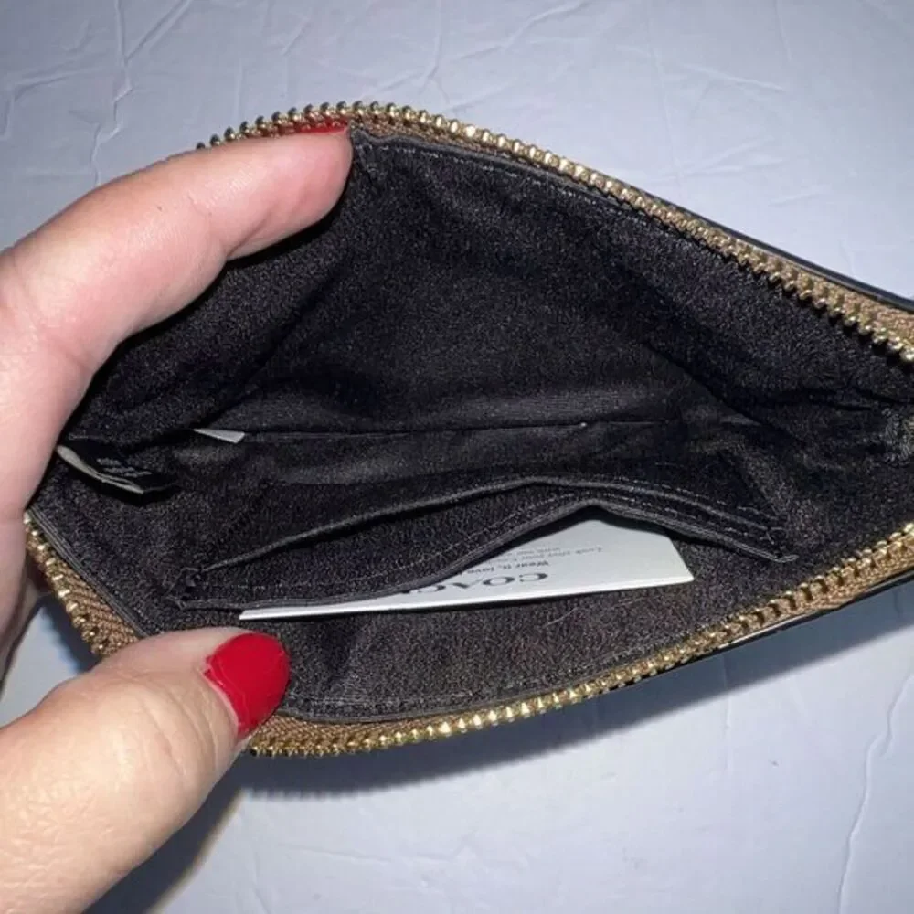 Coach Corner Zip Wristlet In Signature Canvas Khaki‎ Black 58035