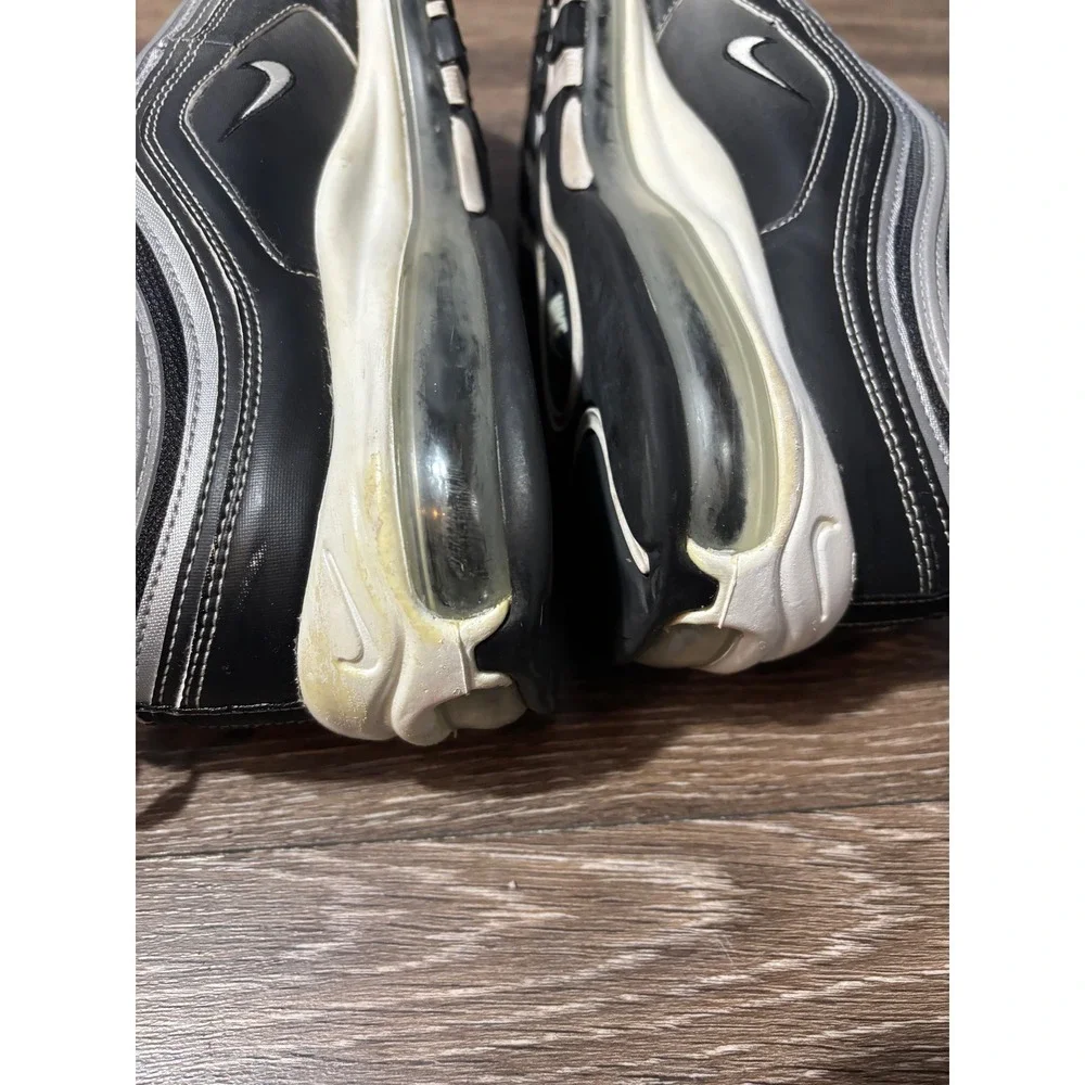 Nike keywords up 97