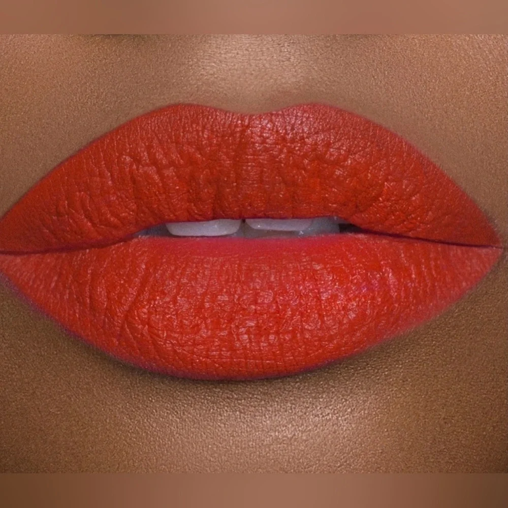 Jeffree Star Velvet Trap Matte Lipstick in Red Affair