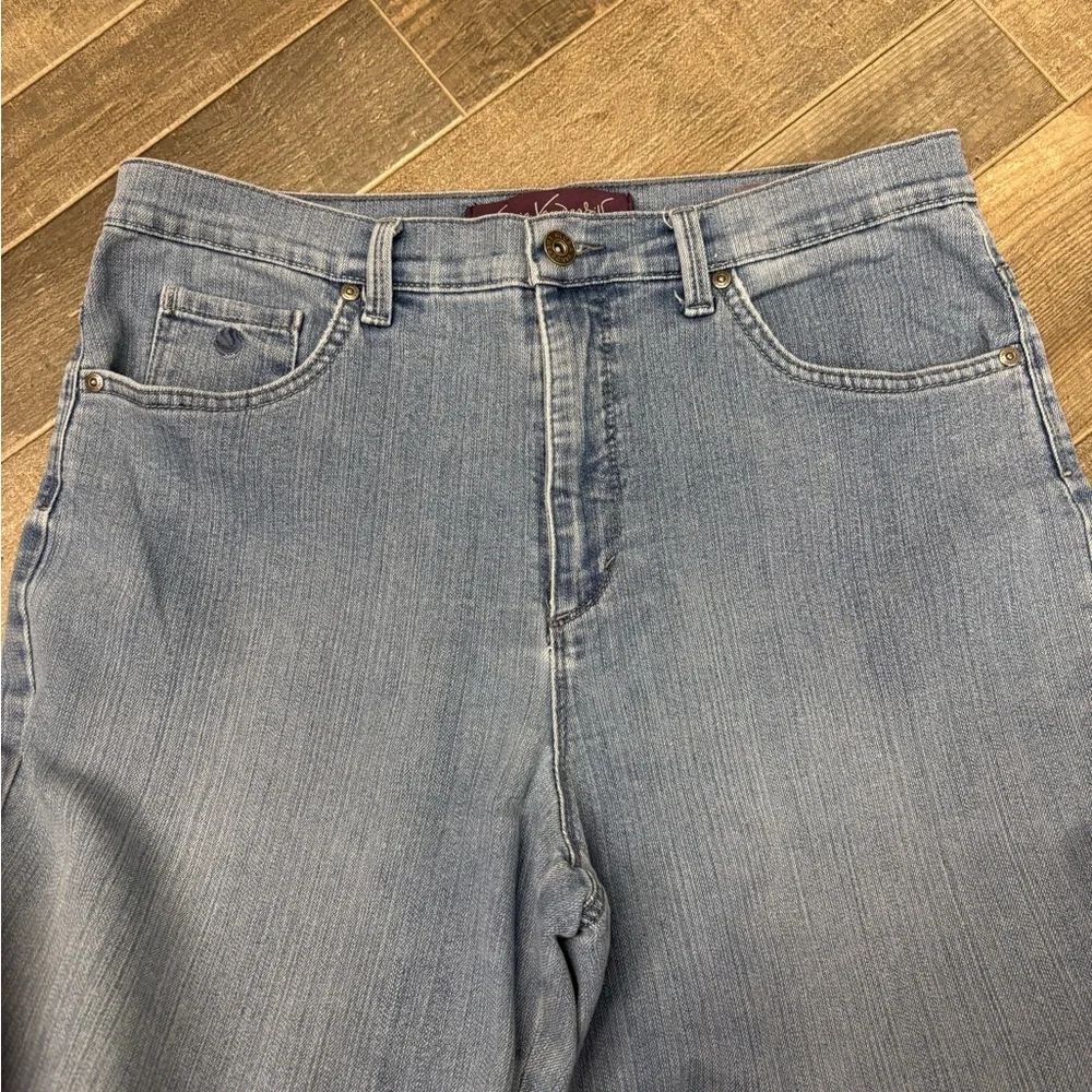 Gloria Vanderbilt denim style
