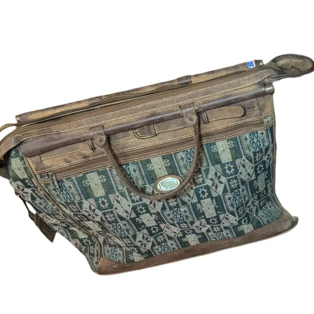 American Tourister vintage american