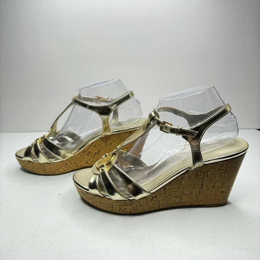 liz claiborne