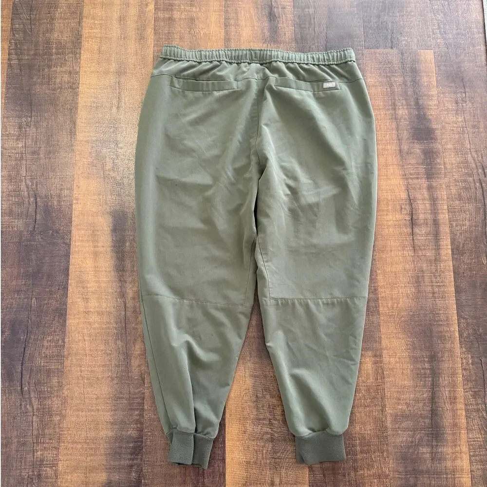 Figs moss green
