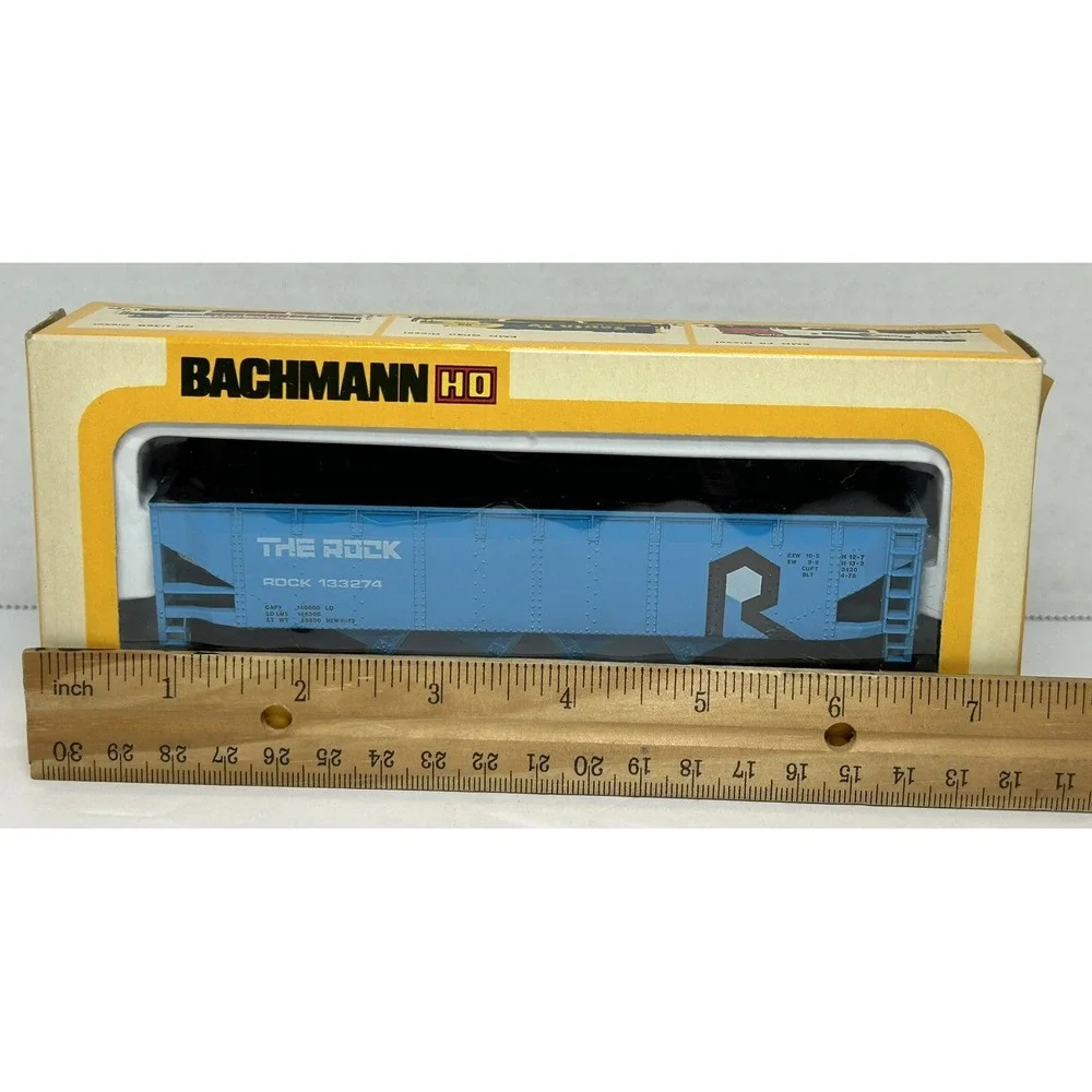 Bachmann‎ HO Scale #1029 42' Open Quad Offset Hopper Rock Island EUC