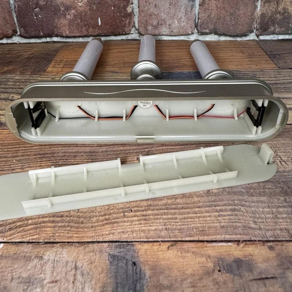 Carlon light candle