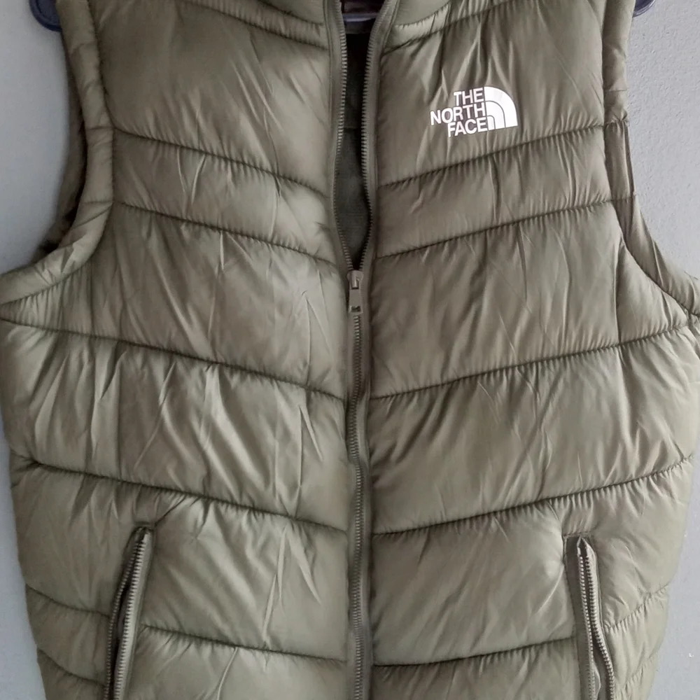 The North Face Mens Puffer Vest Olive‎ Green Quilted Full Zip Fleece Lined