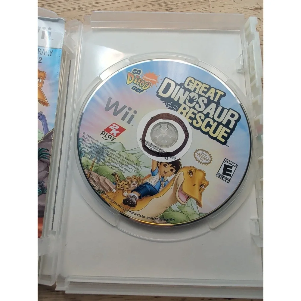 Lot of 8 Nintendo wii games Just Dance Walk It Out Turtles Go Diego Dora Fashion