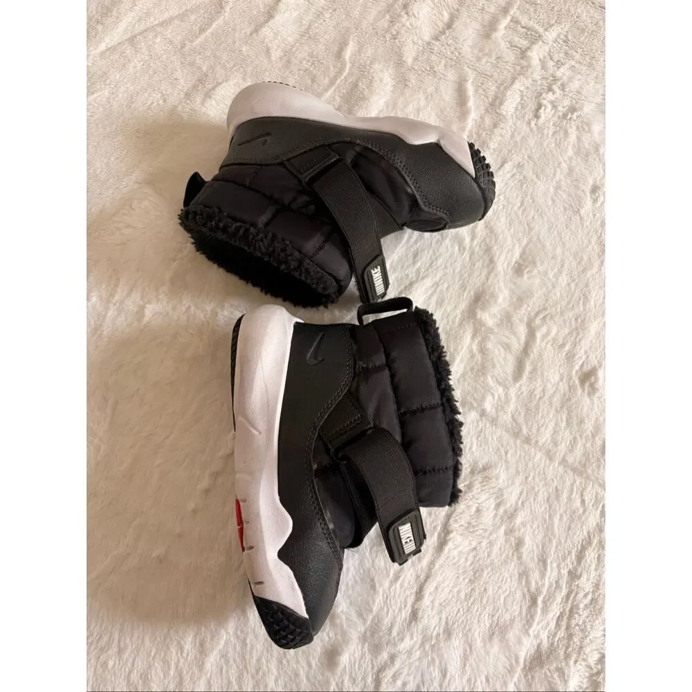 Nike flex advance