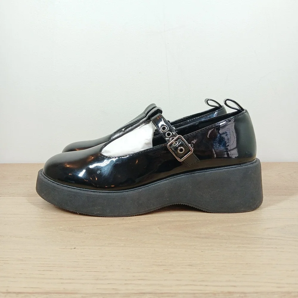 Steve Madden Jgene Flats Girls 4 Black Patent Mary Jane Platform Goth Preppy