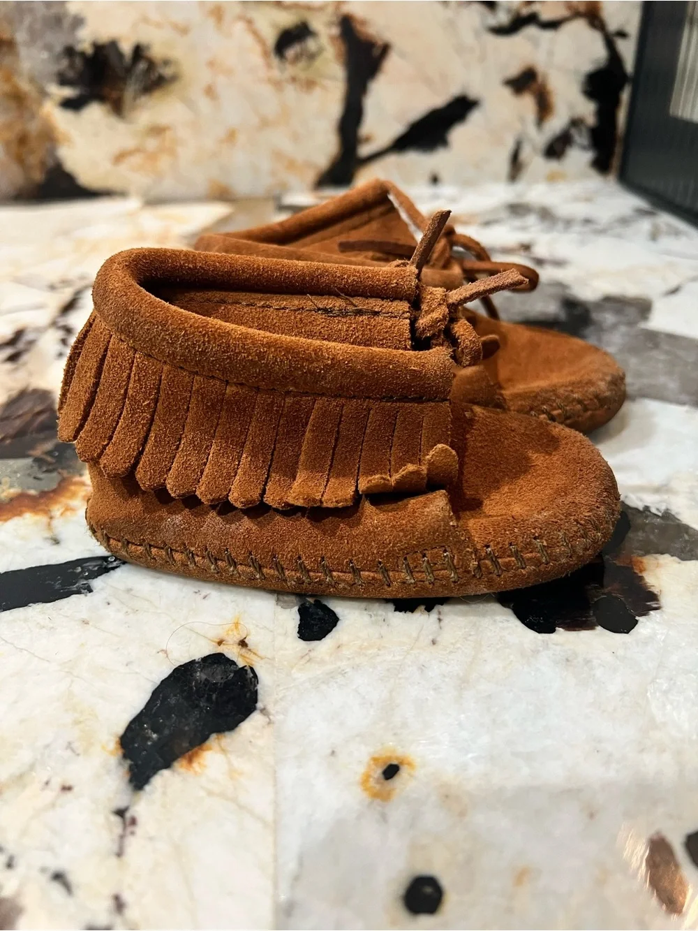 Minnetonka Toddler Fringe Suede Moccasins - Brown