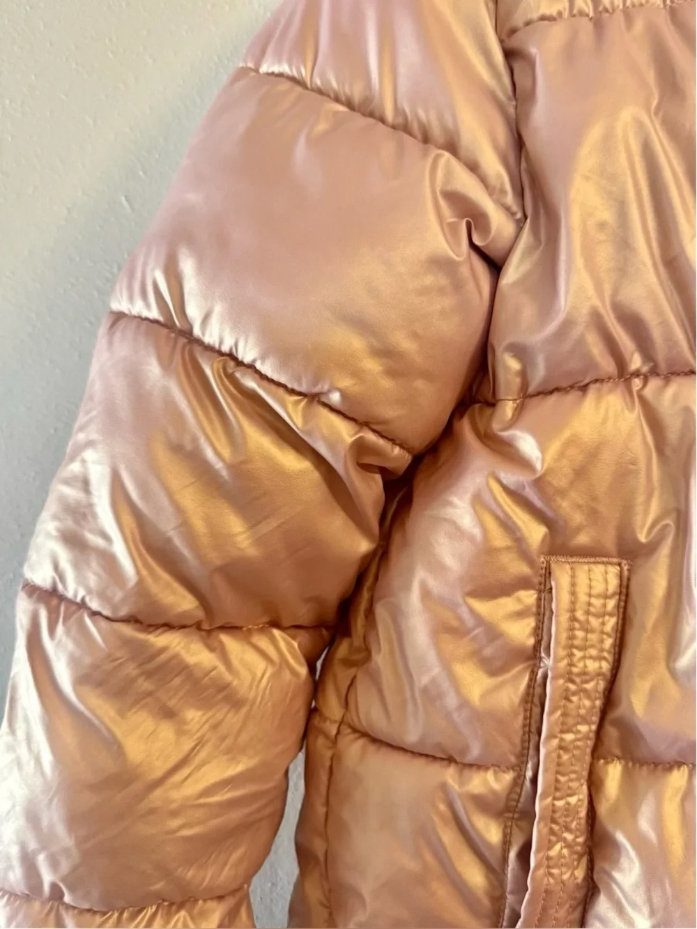 SwissGear name but sleeve