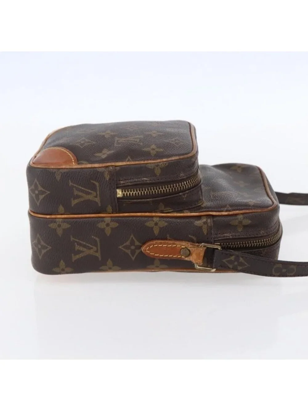 LOUIS VUITTON pre owned
