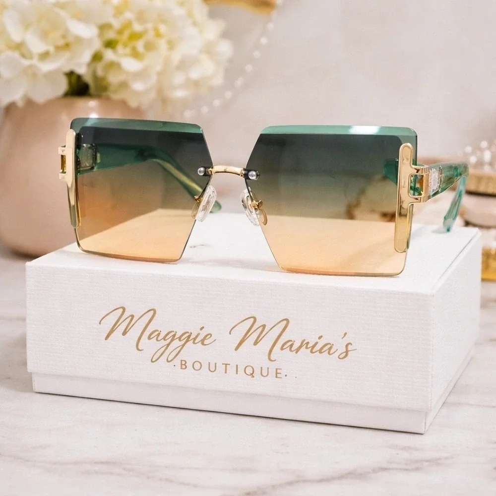 Sunglasses‎ Women Green Oversized Geometric Soft Handles