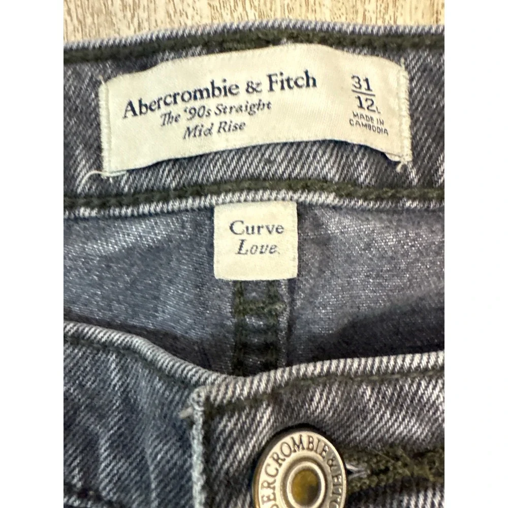 abercrombie fitch