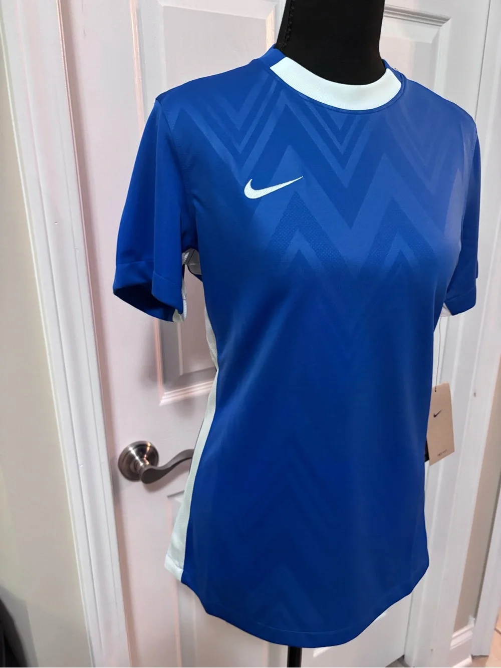 Nike lightweight sporty during