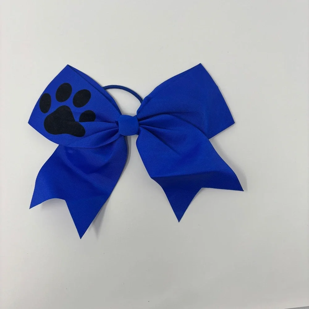 The Unbranded Brand cheer bow